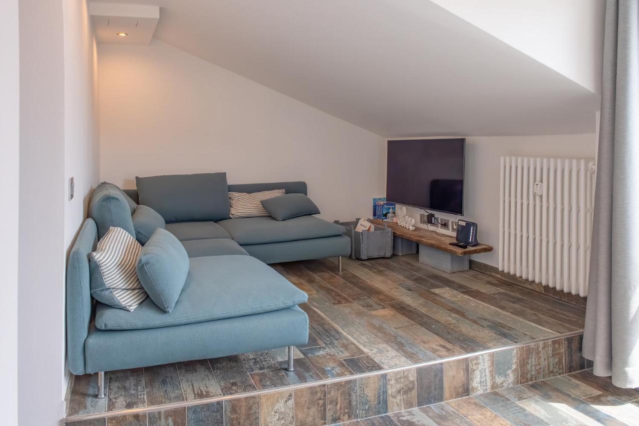 Max Apartment Μπελάτζιο Εξωτερικό φωτογραφία